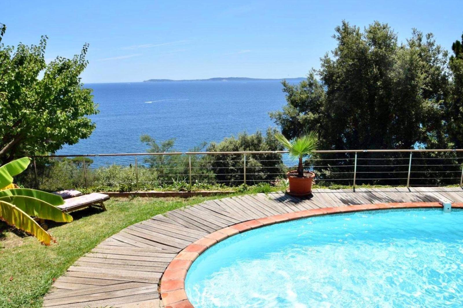 Villa Les Alizes Le Le Rayol-Canadel-sur-Mer 外观 照片