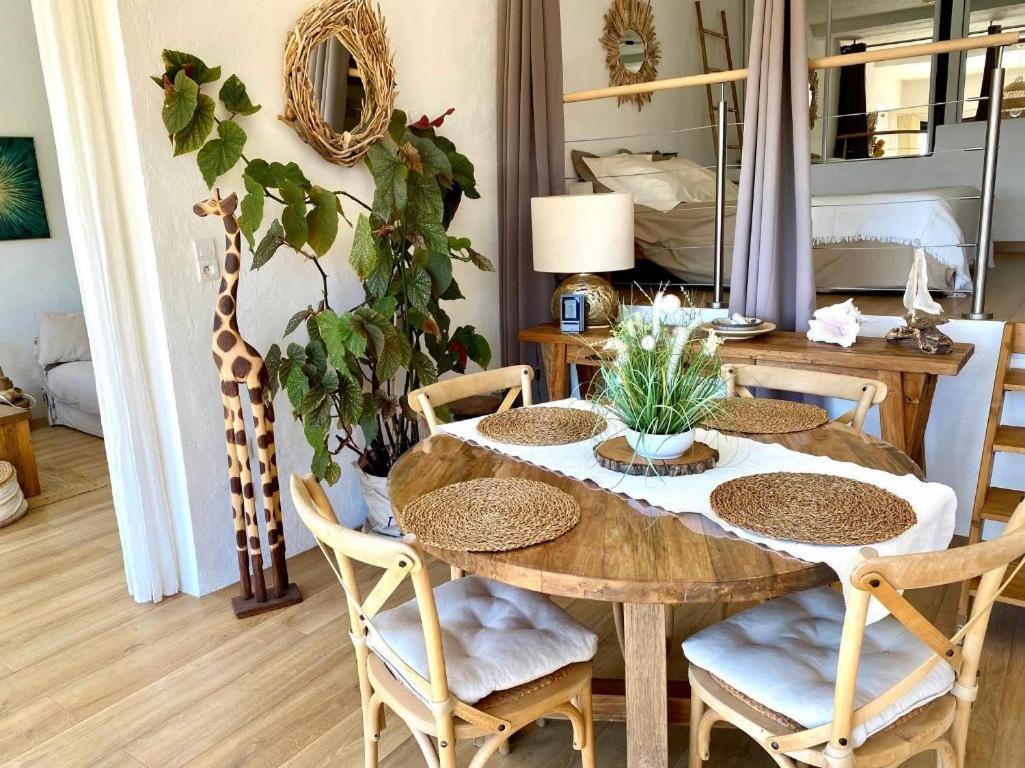 Villa Les Alizes Le Le Rayol-Canadel-sur-Mer 外观 照片